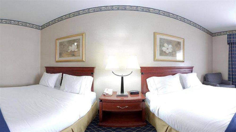 Holiday Inn Express & Suites Danville By Ihg Экстерьер фото