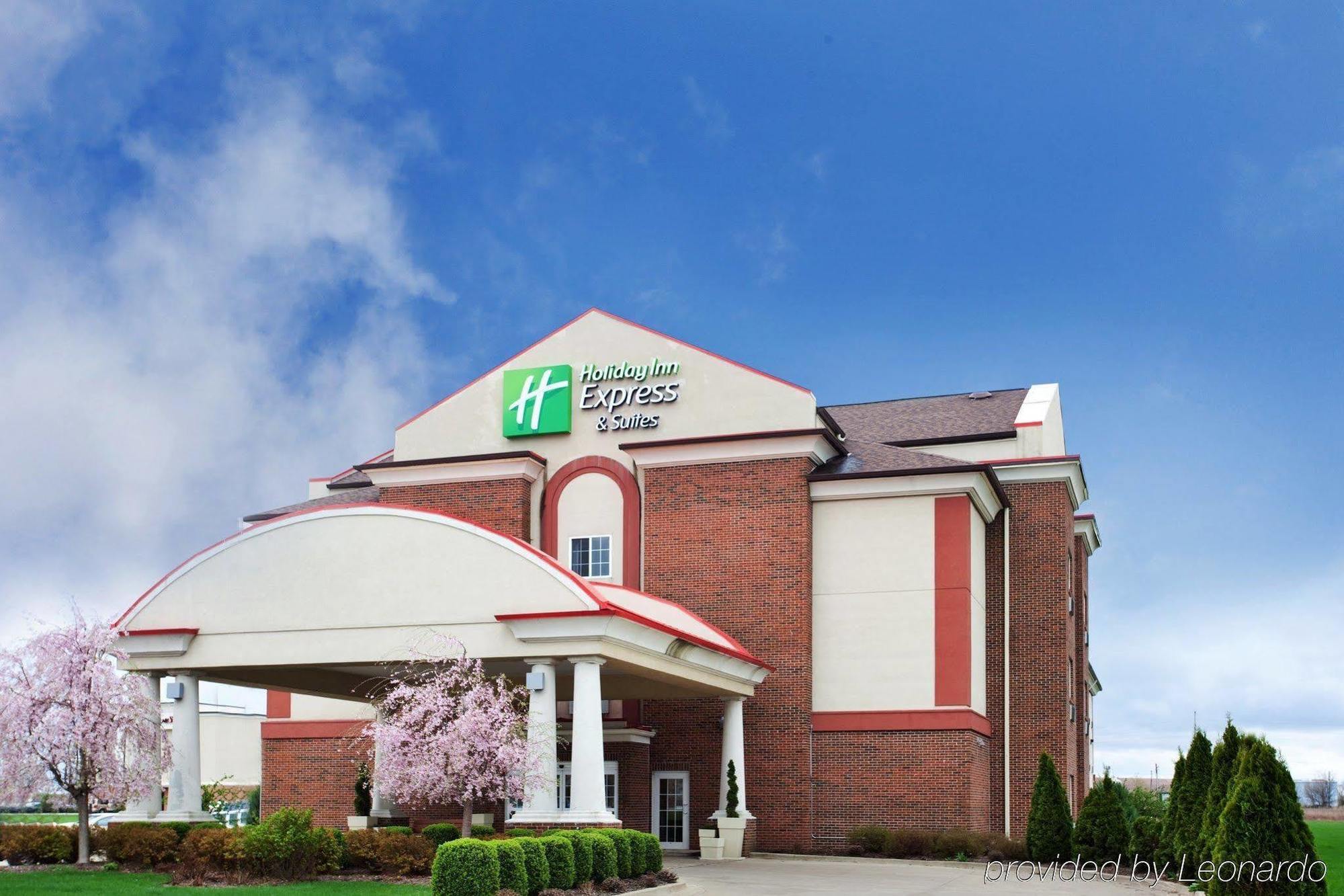 Holiday Inn Express & Suites Danville By Ihg Экстерьер фото